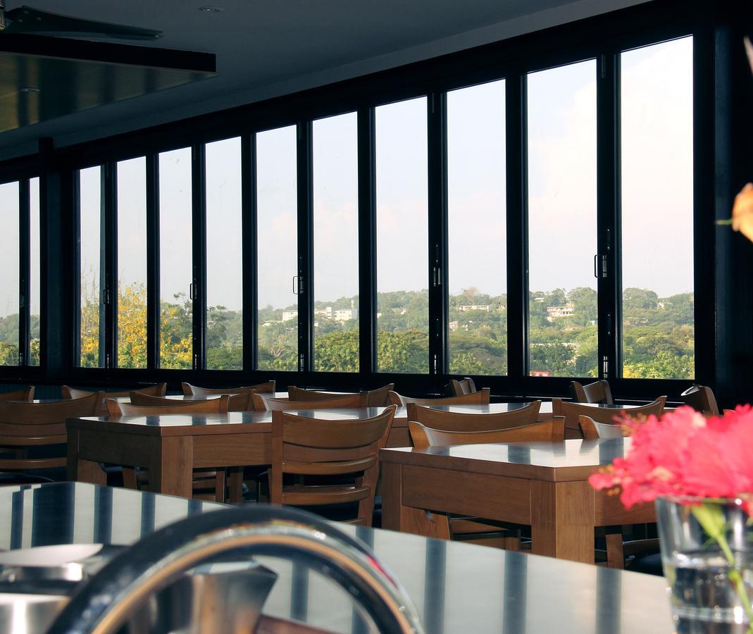 Citi Boutique Hotel Boroko Экстерьер фото